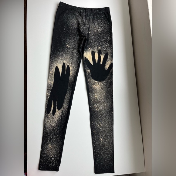 NWOT - Black Patterned Leggings - Picture 2 of 7